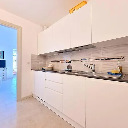 Casa Api Lägenhet Capri